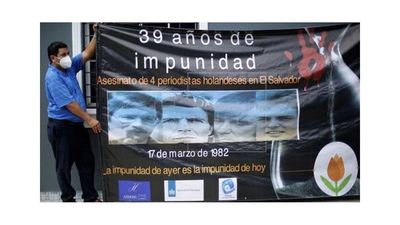 Holanda pide justicia por asesinato de periodistas durante guerra civil en El Salvador