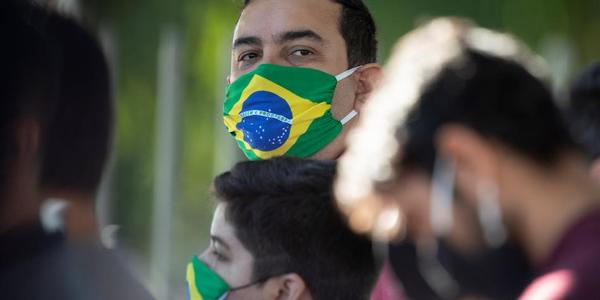 Uso de mascarilla al aire libre deja de ser obligatorio en Río de Janeiro - ADN Digital