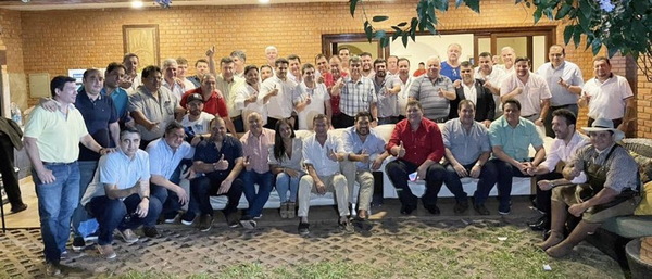 Añetete sondea varias candidaturas para el 2023