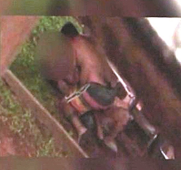 Le pegó a su pareja y fue grabado por su hija
