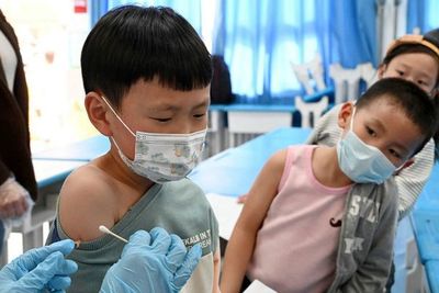 La OMS insta a mantener abiertas las escuelas pese a subida de los contagios - Mundo - ABC Color