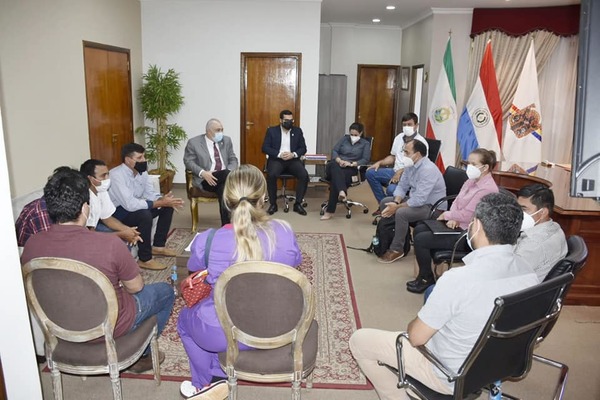 SITUACIÓN DE LA USF DE ITAPÚA POTY FUE TRATADA EN REUNIÓN CON EL GOBERNADOR EN EJERCICIO DE ITAPÚA - Itapúa Noticias