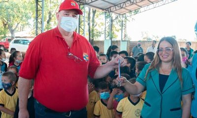 González Vaesken ratifica que seguirá apostando y fortaleciendo el sistema educativo en A. Paraná – Diario TNPRESS