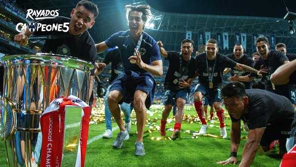 Celso Ortiz es campeón de la Concachampions con el Monterrey