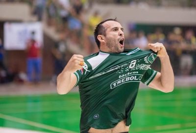 “GOKU” AMARILLA ANOTA SOBRE LA  HORA PARA TRIUNFAZO DE PARANAENSE