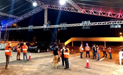 Niegan desecho de vacunas en el autódromo Rubén Dumot