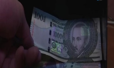 ¡Atención! Es la temporada alta de los billetes falsos - SNT