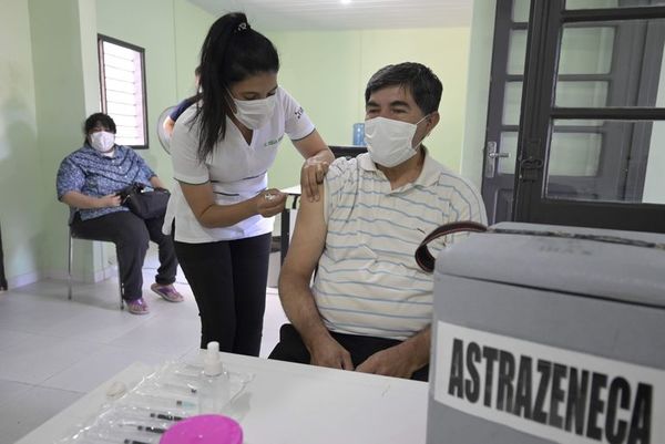Salud sin plan “B” ante inminente vencimiento de vacunas Astrazeneca - Nacionales - ABC Color