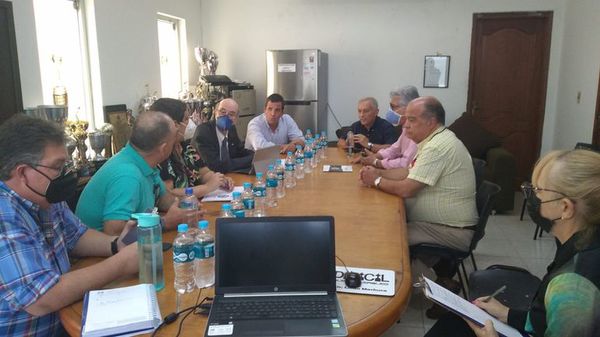 Discusiones y prohibición a la prensa: los socios fueron a Para Uno y no recibieron el balance completo - Olimpia - ABC Color
