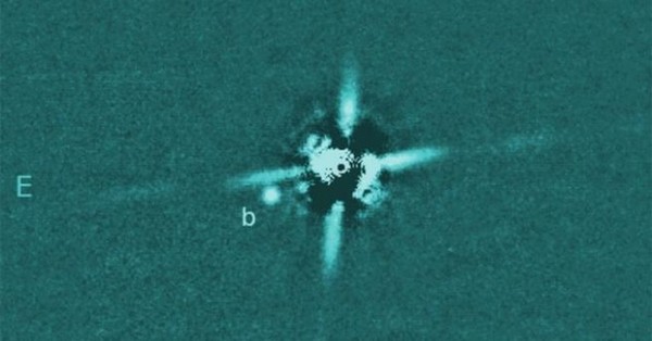 Descubren uno de los planetas más jóvenes jamás encontrados: Arrojó pistas sobre el origen de la Tierra - SNT