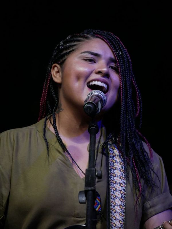 Bianca Orqueda, talento del Chaco a Dubái  - Música - ABC Color