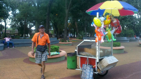 "Soy fotógrafo y ahora me dedico a vender pororó" » San Lorenzo PY