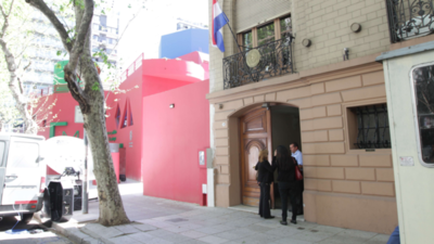 Salario de 36 embajadores cuesta US$ 6,5 millones - El Independiente