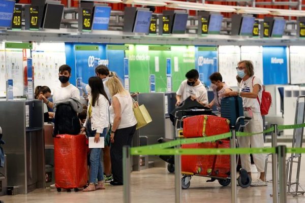 La Unión Europea levantó las restricciones de viaje por covid-19 para Argentina, Colombia y Perú - ADN Digital