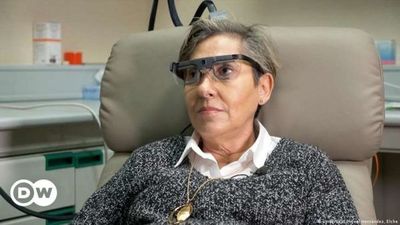 Científicos prueban con éxito un implante cerebral que da visión artificial a mujer ciega