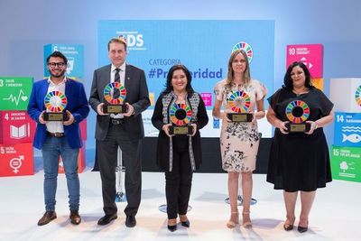 Reconocen 18 iniciativas con el galardón ODS 2021 - Nacionales - ABC Color