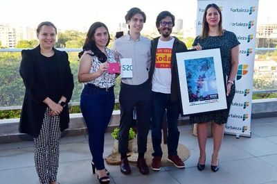 Fortaleza y Samsung en premiación - Empresariales - ABC Color