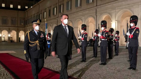 Fernández y Bolsonaro llegan a la cumbre de Roma
