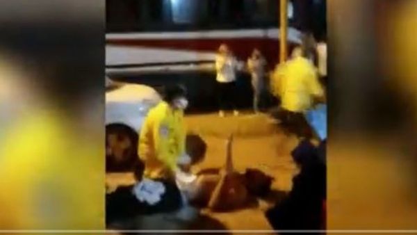 Pasajero apuñaló a otro dentro del micro en pleno viaje