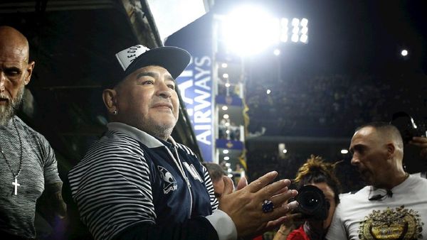 A 61 años del nacimiento de Maradona