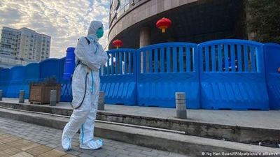 China reactiva restricciones por rebrote de covid-19