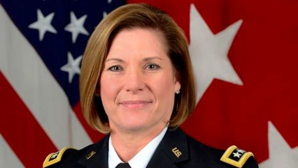 Laura Richardson se convierte en la primera mujer al frente del Comando Sur de Estados Unidos