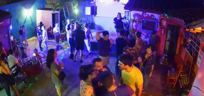 Denuncian agresión a encargada de “La Serafina” - Nacionales - ABC Color