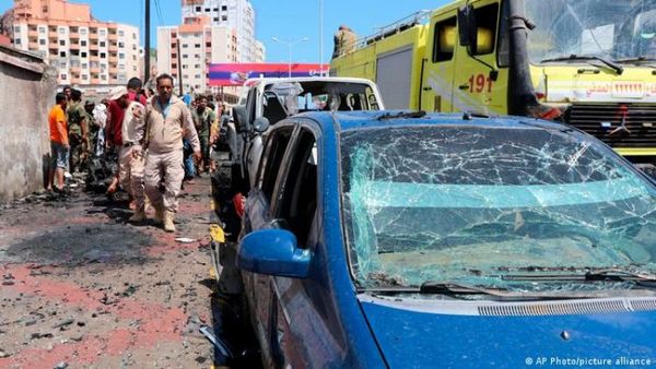 Yemen: explosión en aeropuerto de Aden deja al menos 4 muertos