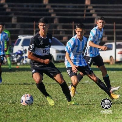 Sub 16: Olimpia empató en Villarrica, pero no perdió la cima - Fútbol - ABC Color