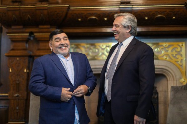 “Único y eterno”: Presidente de Argentina recordó a Diego Armando Maradona en su cumpleaños - Megacadena — Últimas Noticias de Paraguay