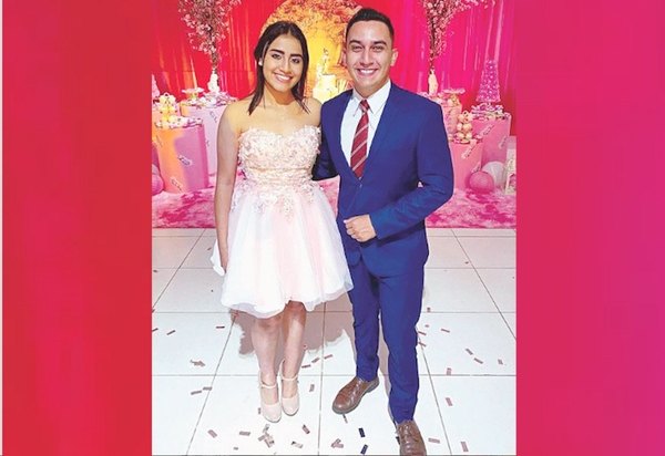 Crónica / Ronda de famosos