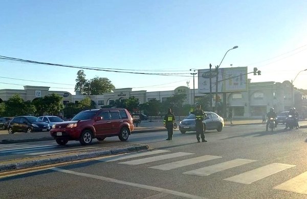 Crónica / SE ADELANTA EL VERANO. Se duplicó el número de tatácho en rutas