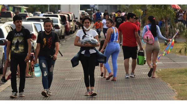 Fatiga pandémica: La gente está harta del barbijo, eso es riesgoso