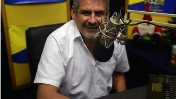 Lamentan partida del comunicador Nicolás Delgado