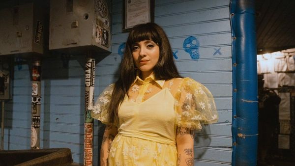 Mon Laferte lanza el disco 1940 Carmen con el que debuta en inglés