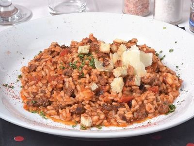 Guiso criollo de arroz y carne para celebrar el Día Internacional del Arroz - Gastronomía - ABC Color