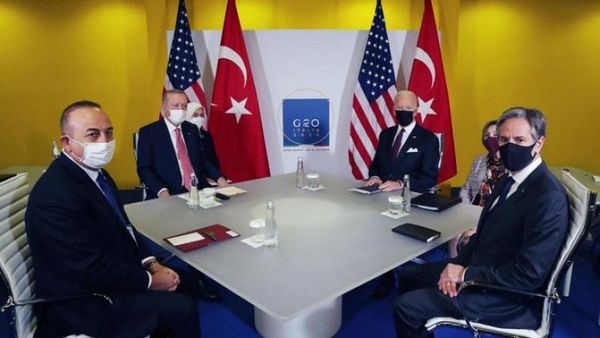 Biden exigió a Erdogan solidez democrática