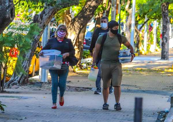 Casos de Delta se disparan y se convierte en la variante predominante en el país
