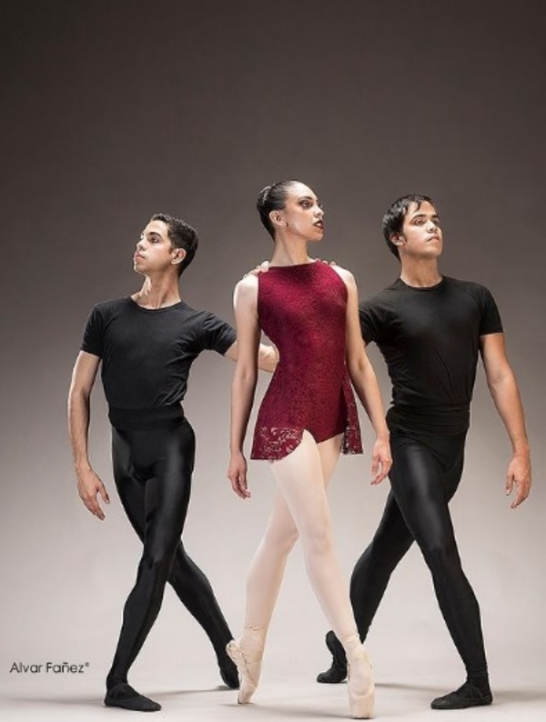 Esta noche homenajearán a exponentes de la danza en Paraguay