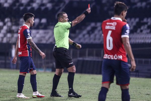 El insólito pedido que Garnero hizo al árbitro del superclásico - Fútbol - ABC Color