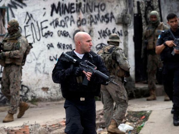 Al menos 25 muertos tras un enfrentamiento con la policía en Brasil