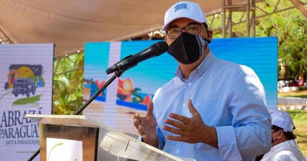 La Nación / Gobernador de Cordillera oficializó su precandidatura presidencial con miras al 2023