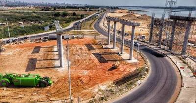 La Nación / Cierran media calzada de la Costanera Norte