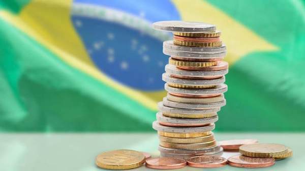 Brasil eleva su tasa de interés a 7,75%