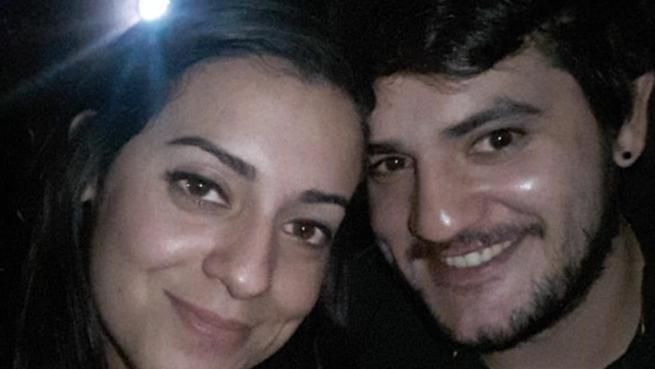Guardia habría matado a su mujer de un tiro en el ojo