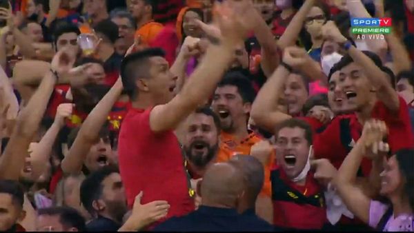 Locura de Gustavo Florentín en triunfo de Sport Recife