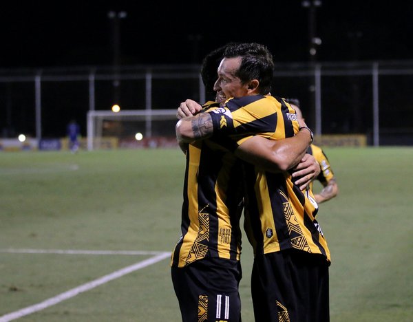 Guaraní sigue como único líder - El Independiente