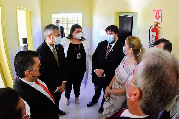 Gobierno inaugura Centro Ambulatorio de Especialidades en beneficio de 80.000 pobladores de J. A. Saldívar - .::Agencia IP::.