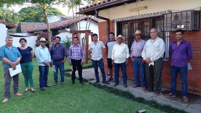 Denuncian al senador Víctor Ríos de usar su influencia para despojar de sus tierras a pequeños ganaderos de Pilar - Nacionales - ABC Color