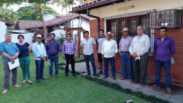 Denuncian al senador Víctor Ríos de usar su influencia para despojar de sus tierras a pequeños ganaderos de Pilar - Nacionales - ABC Color